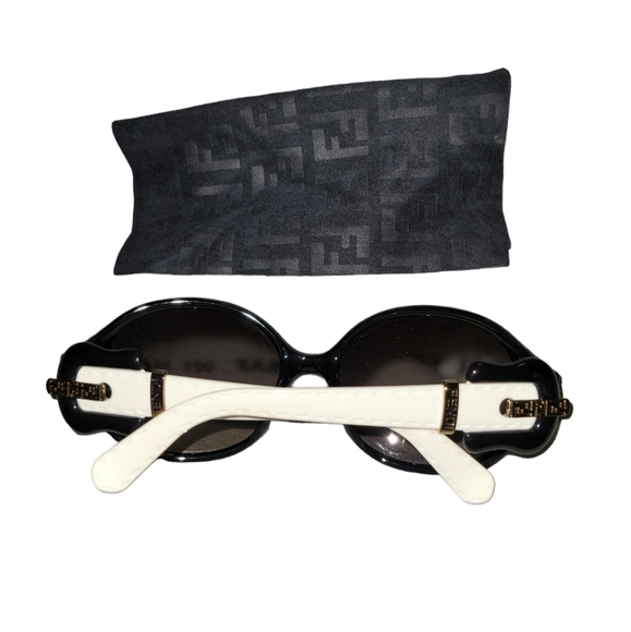 FENDI SUNGLASSES - Picture 10 of 11